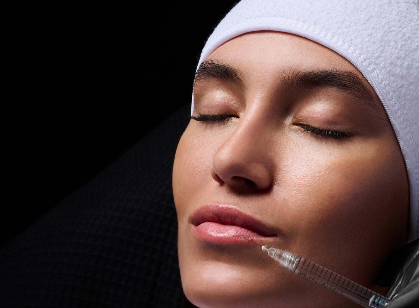 How to Minimize Bruising After Lip Filler Banner